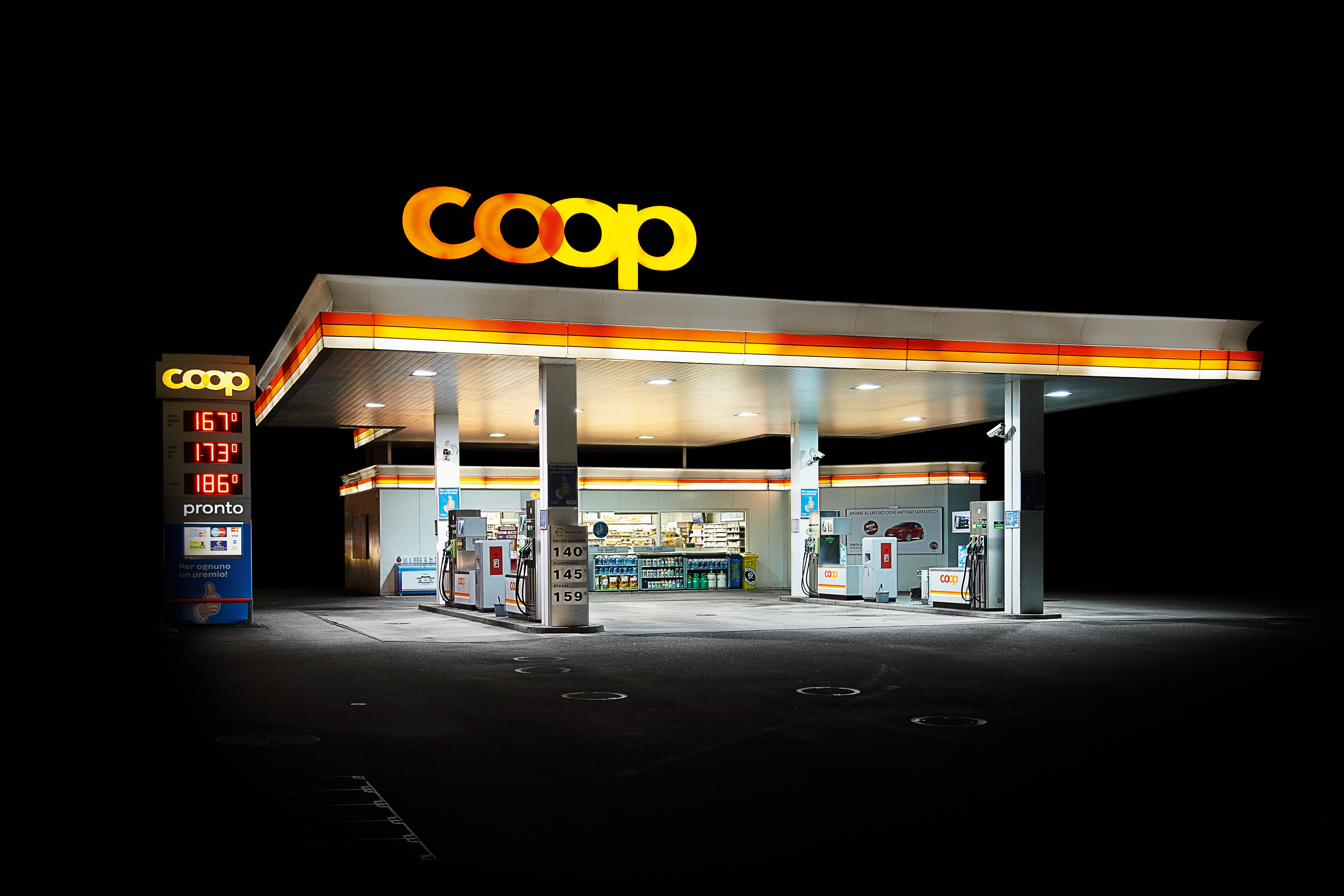 VL_PetrolStations_Coop_005